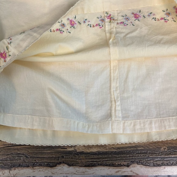 Gap ladies skirt light yellow 8 - Picture 8 of 9